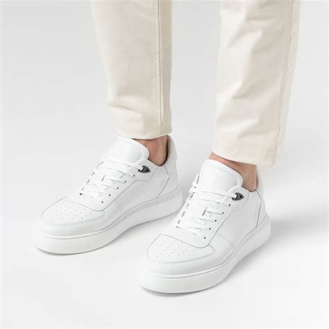 hoge witte adidas sneakers heren|Witte sneakers voor heren .